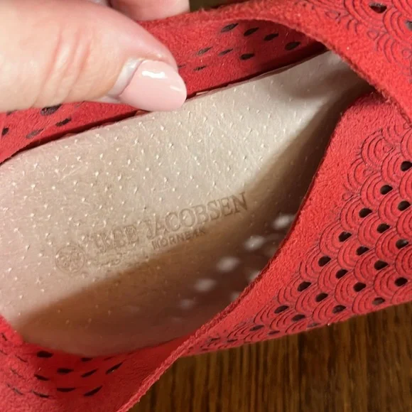 Ilse Jacobsen - Women's Tulip 139 Red Sneakers - Picture 8 of 9